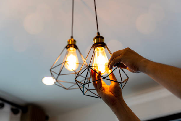 Best Electrical Installation Contractor  in Des Moines, IA